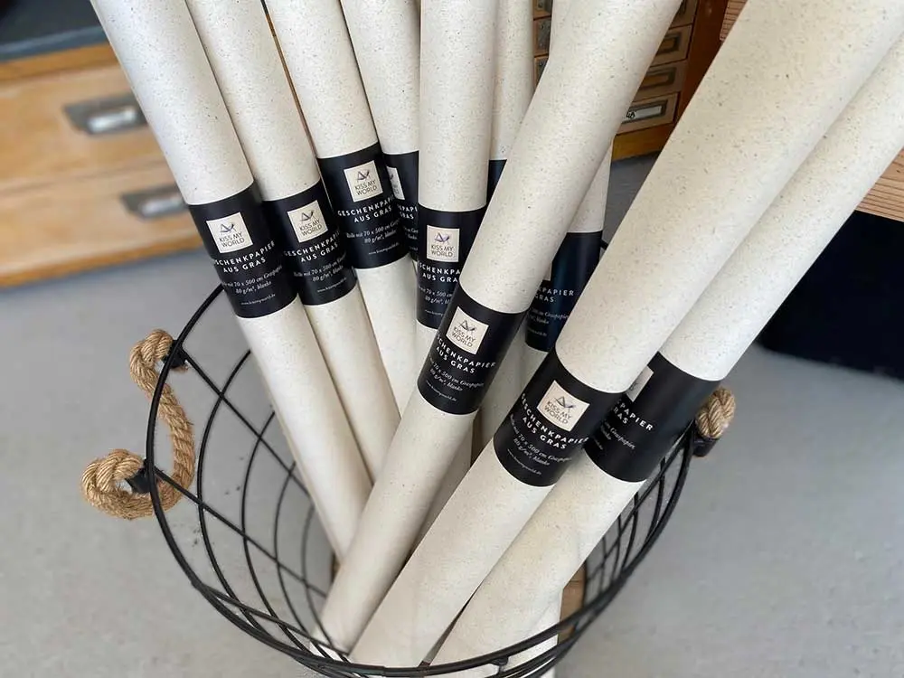 Papier à la Carte Graspapier Geschenkpapier Rolle 70 x 500 cm, Geschenkpapier aus Gras