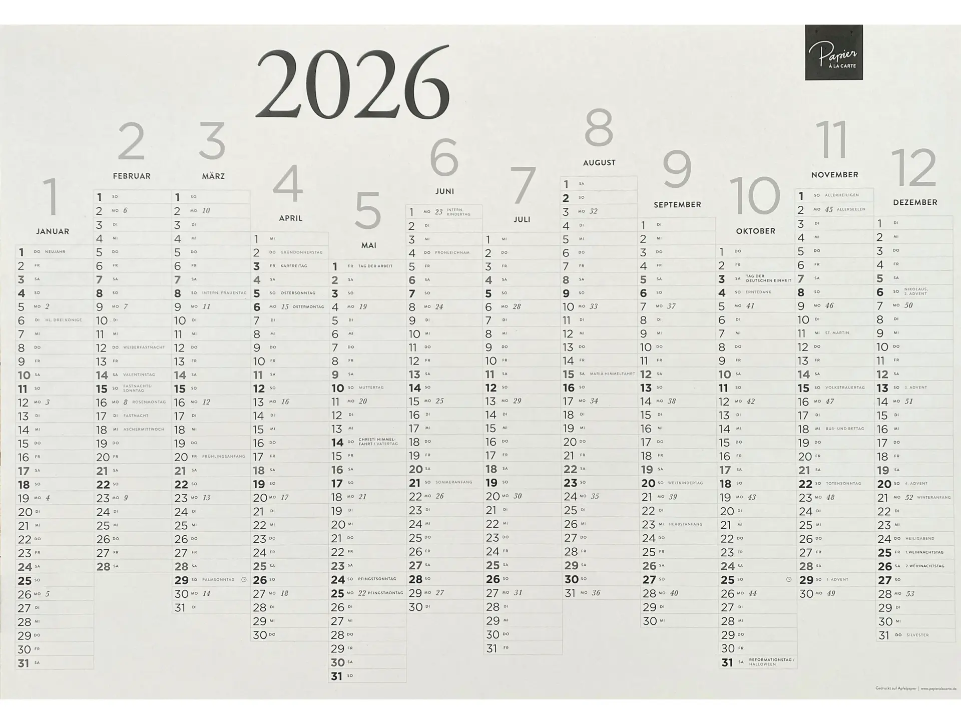 Kalender 2026 aus Apfelpapier im Querformat mit Feiertagen und Kalenderwochen