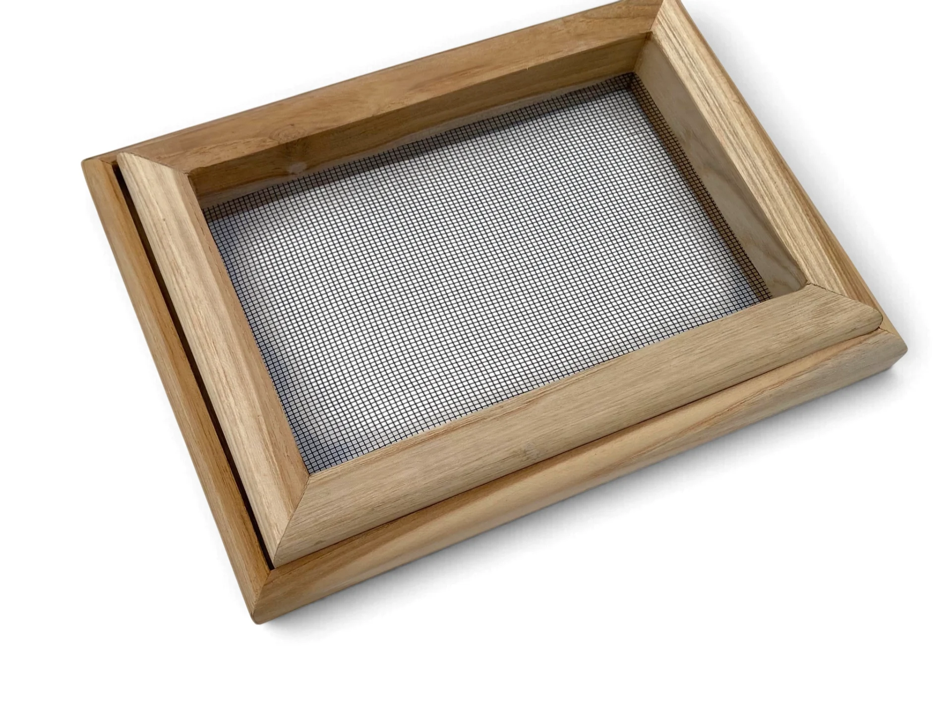 Komplettes Schöpfrahmen-Set 11x17 cm mit Stecksystem in Studioaufnahme